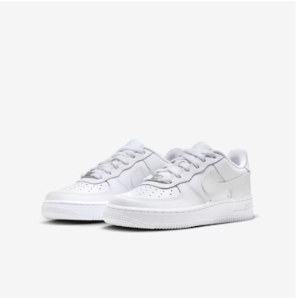 Nike Air Force 1 LE Infantil "Total White"