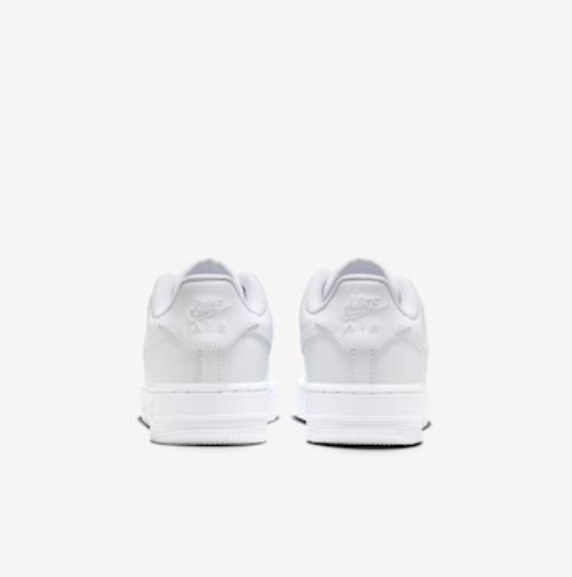 Nike Air Force 1 LE Infantil "Total White"