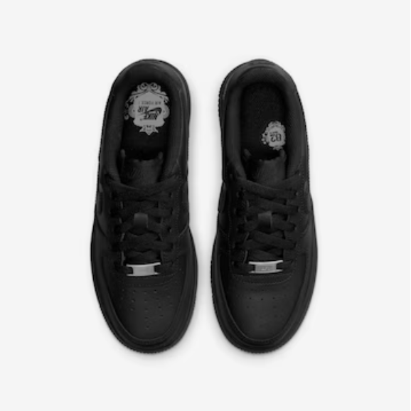 Nike Air Force 1 LE Infantil "Total Black"